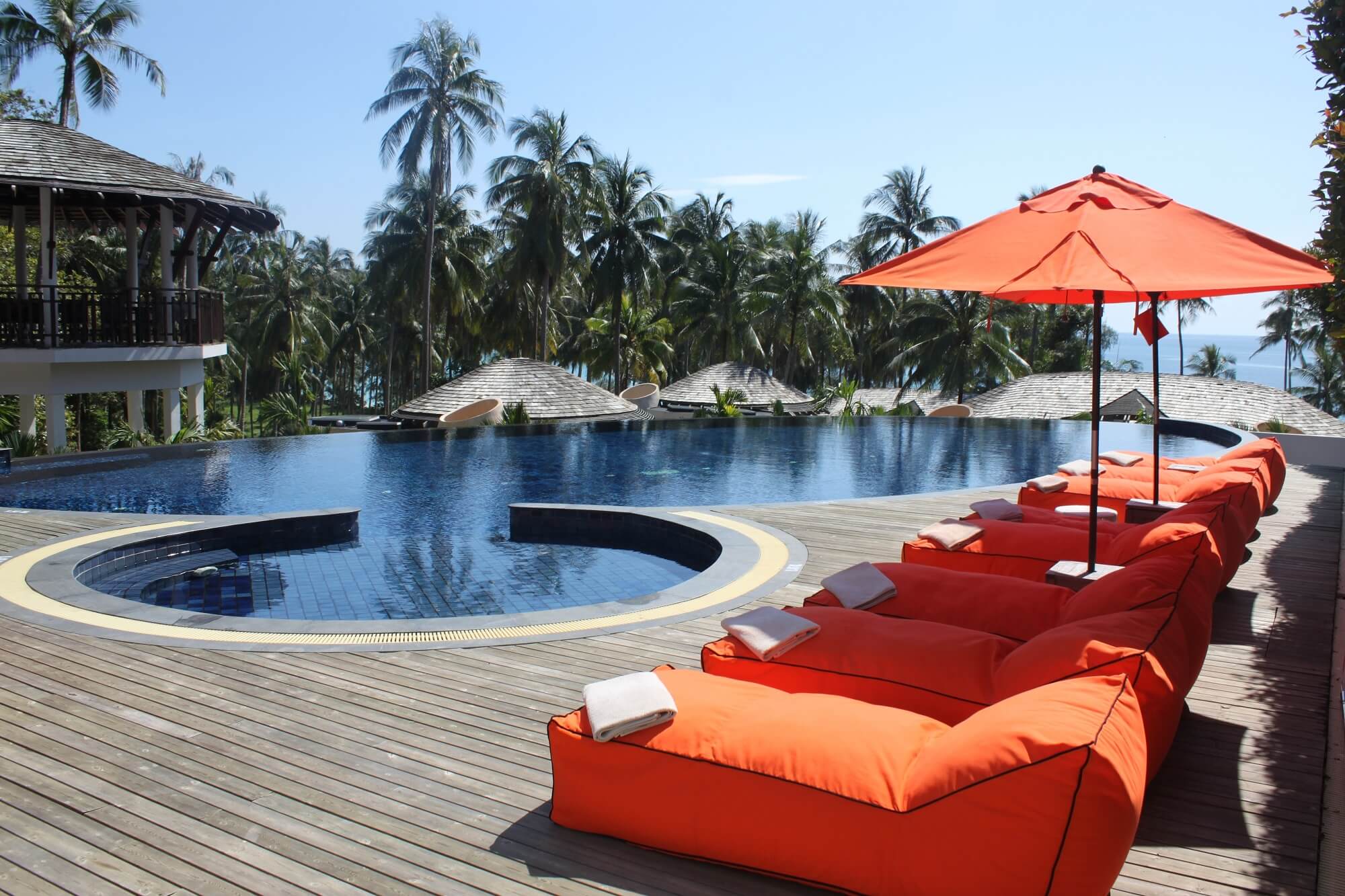 hotel leisure palm trees 261169