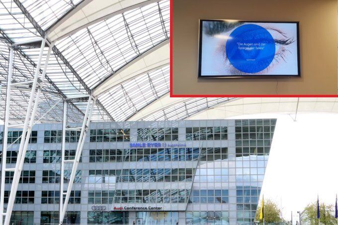 Smile Eyes, Münich Airport digital signage Smile Eyes, Münich Airport digital signage