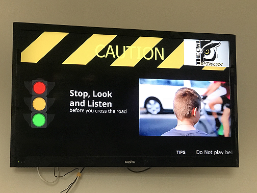 digital signage for high scools